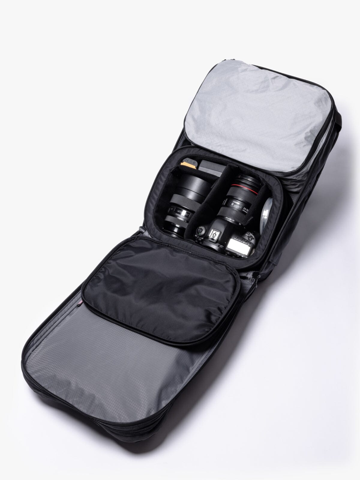 Capsule Pro Compact [On Presale] by Mission Workshop - Weatherproof Bags & Technical Apparel - San Francisco & Los Angeles - Built to endure - Guaranteed forever