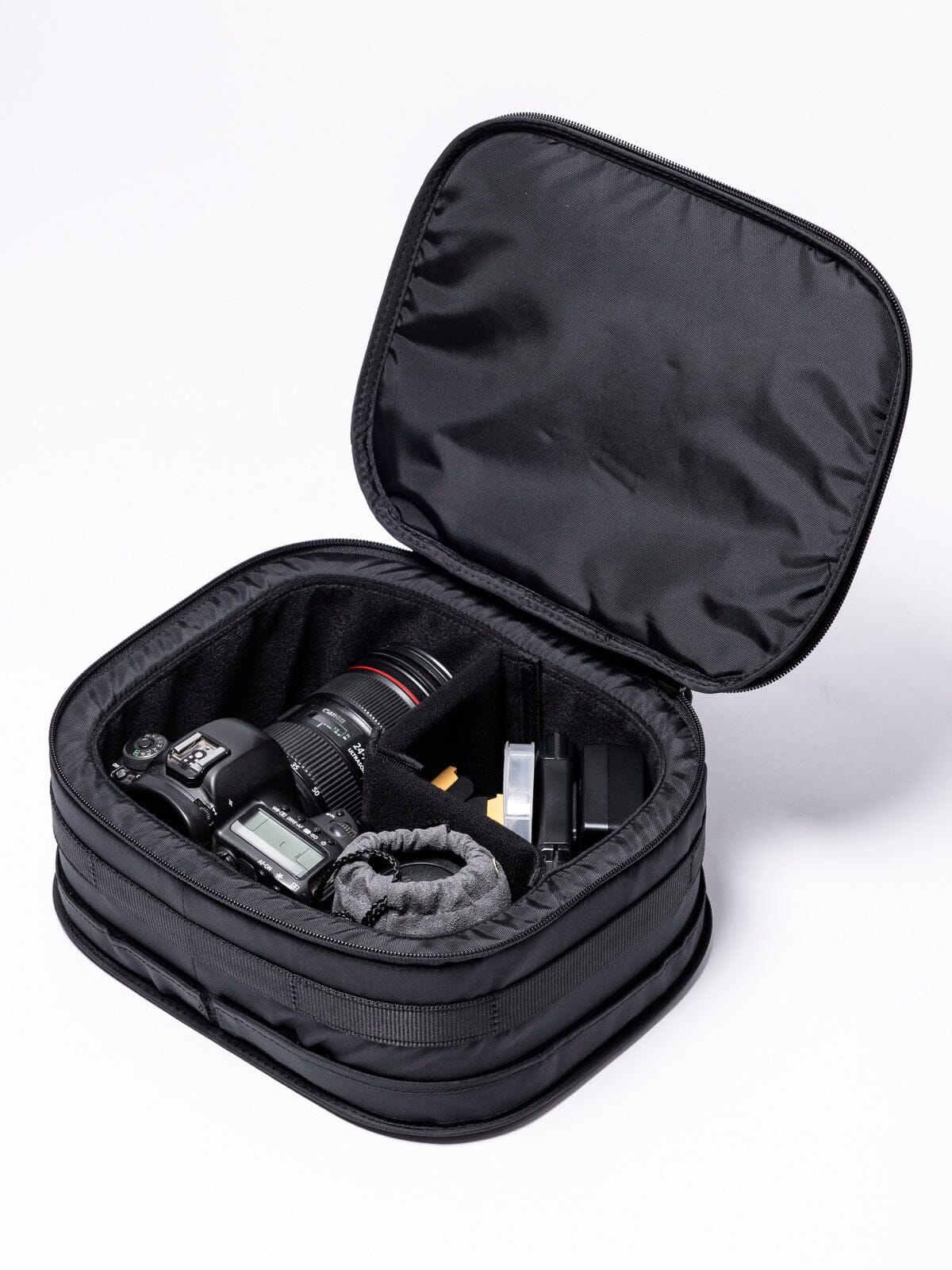 Capsule Pro Compact [On Presale] by Mission Workshop - Weatherproof Bags & Technical Apparel - San Francisco & Los Angeles - Built to endure - Guaranteed forever